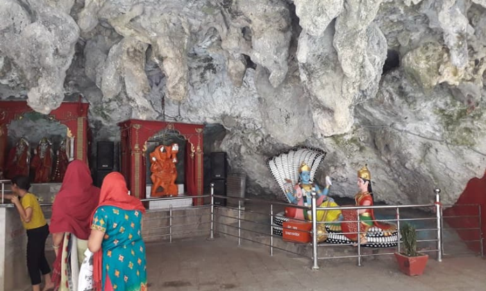 Tapkeshwar Mandir